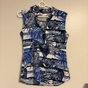 Clientele Sleeveless Blue and White Tropical Print Top Medium